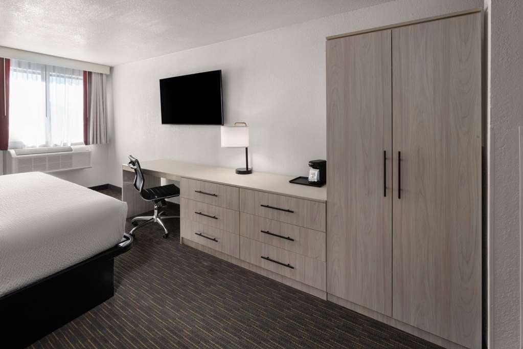 Sylo Hotel Denver Airport, A Ramada By Wyndham オーロラ 部屋 写真