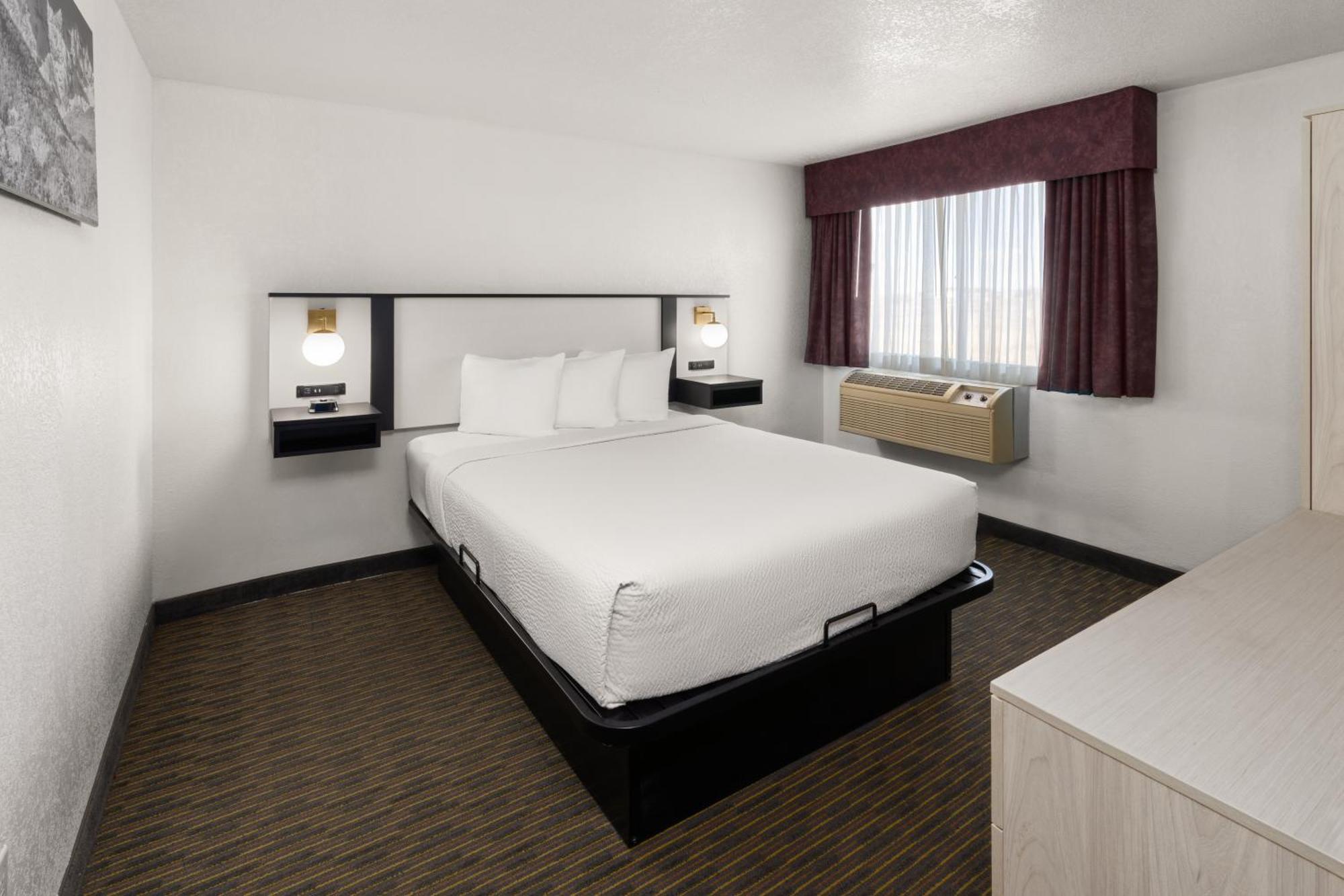 Sylo Hotel Denver Airport, A Ramada By Wyndham オーロラ エクステリア 写真